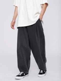 Aelfric Eden Basic Tapered Baggy Jeans 15 Aelfric Eden Basic Tapered Baggy Jeans -Aelfric Eden Shop 0531 300048