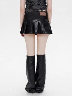 Vintage Solid Leather Pleated Skirt<font Color="#00249C"><br>S/S 24 The Dreamers</font> -Aelfric Eden Shop 1 7553b79f 6800 496f b733 f2f979e7706a