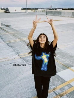 Aelfric Eden Distorted Portrait Graphic Oversized Tee -Aelfric Eden Shop 2 9f96d644 2b4a 4e82 8d82 46933ede915c