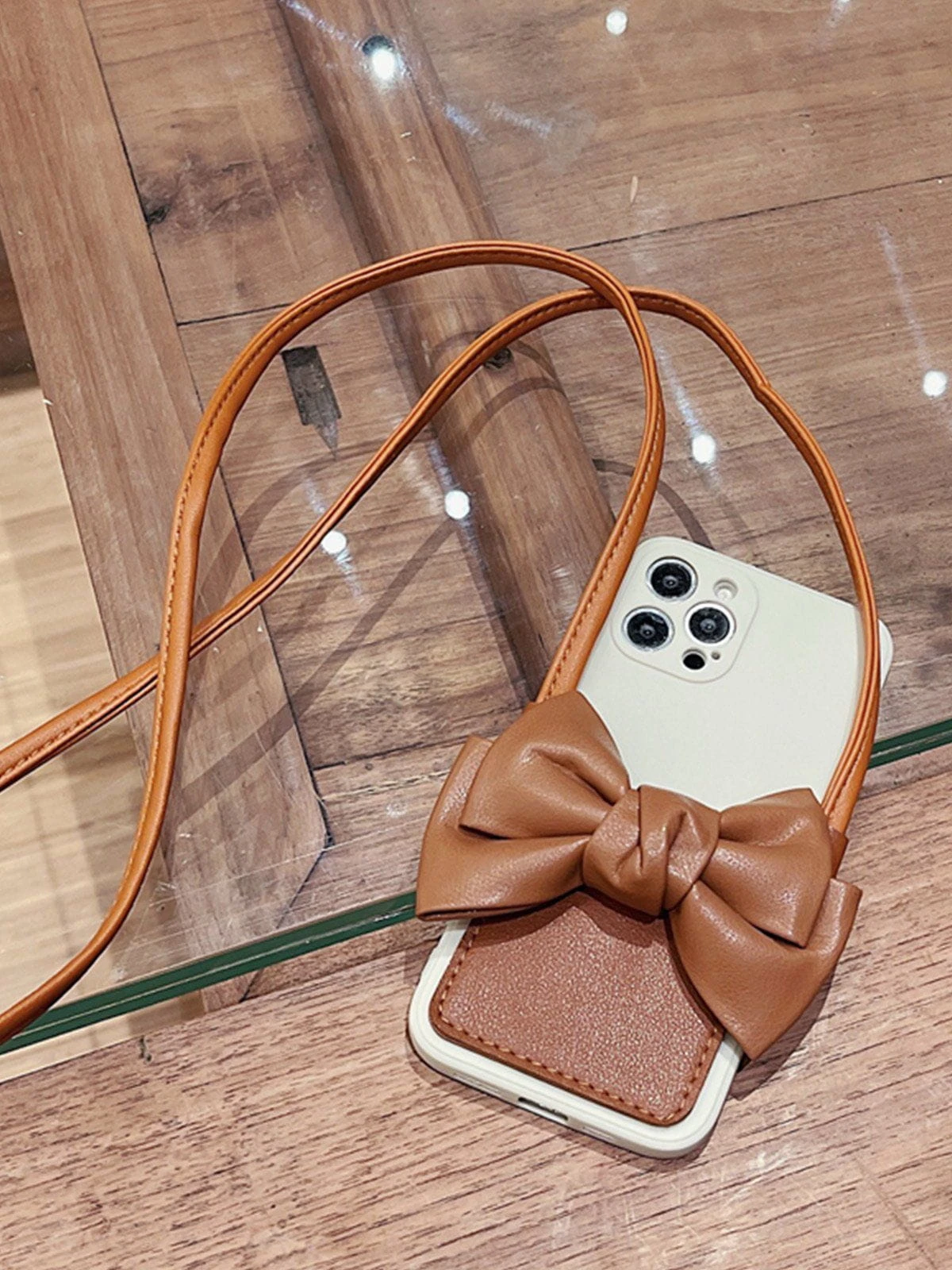 Bow Tie Elements Portable Phone Case 5 Bow Tie Elements Portable Phone Case - Image 3