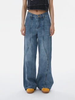 Arc Solid Vintage Jeans
