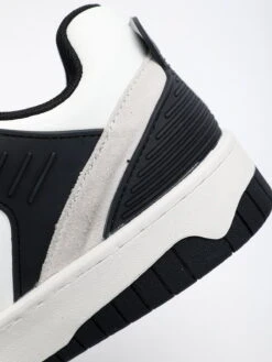 StarryClimb Mosaic Heart Skate Shoes -Aelfric Eden Shop jpeg 75c3f2f1 d168 45c6 9132 a750804e5bdf