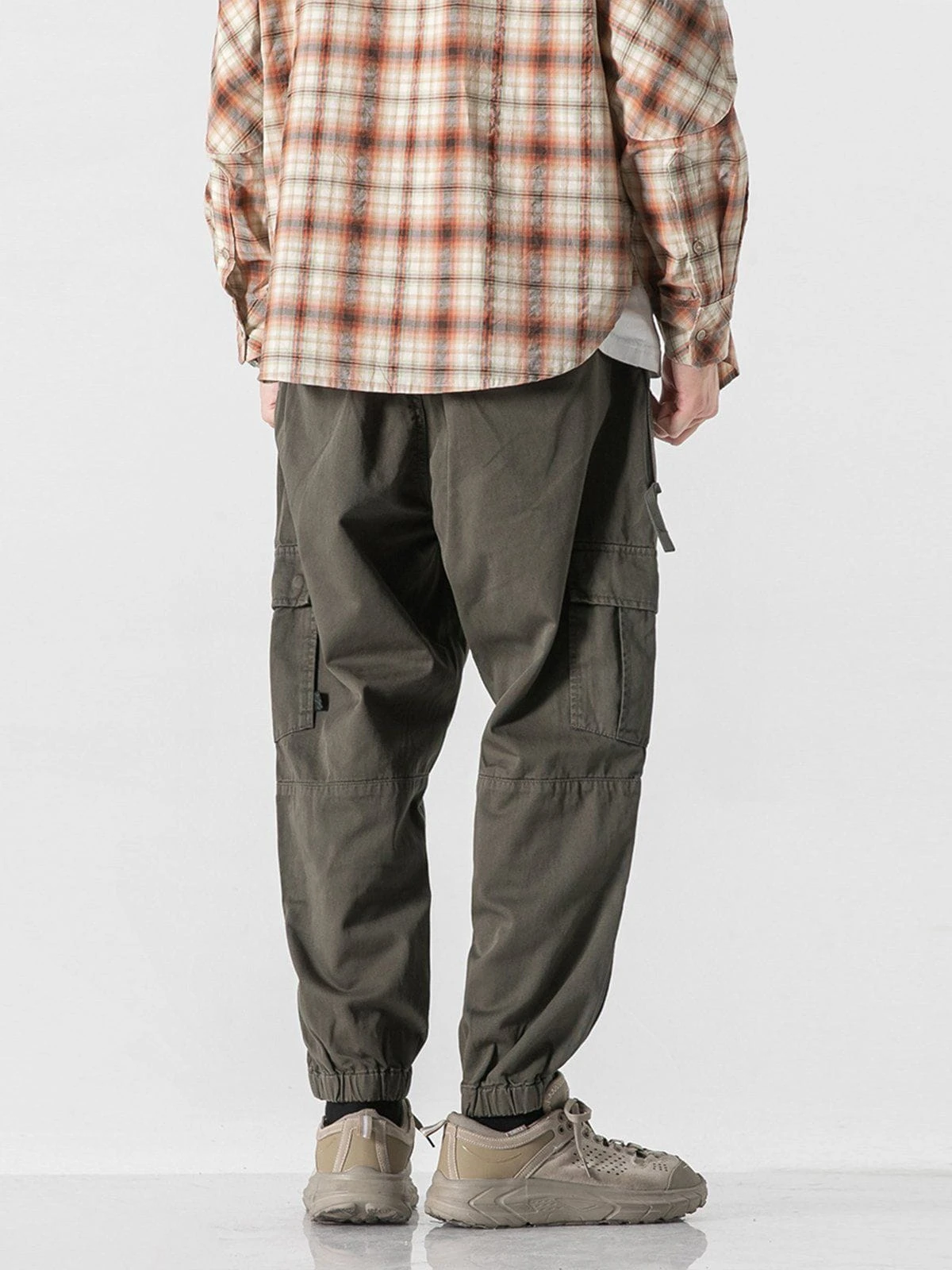 Aelfric Eden Large Multiple Pockets Cargo Pants 6 Aelfric Eden Large Multiple Pockets Cargo Pants - Image 4