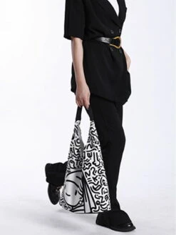 Graffiti Printed Canvas Bag -Aelfric Eden Shop jpeg b4e1f2a3 7d6d 4a08 84b8 c9acef3684d8